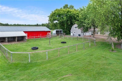 /international/us/2021-main-street-s-pine-city-twp-mn-110100304372/