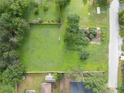 /international/us/649-fir-lane-lot-5-lockhart-tx-110108414306/