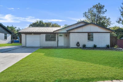 /international/us/140-redbud-street-rhome-tx-110109902969/