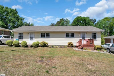 /international/us/89-montague-road-greenville-sc-110107456448/