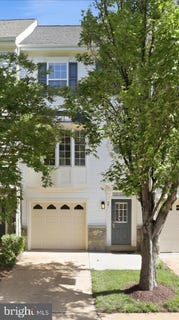 /international/us/3843-watkins-mill-drive-alexandria-va-110108378385/