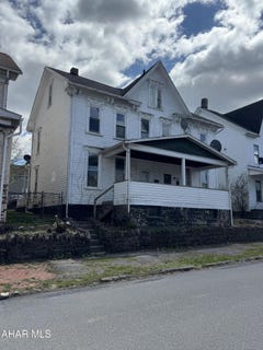 /international/us/1021-23-2nd-avenue-altoona-pa-110101523656/