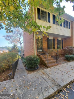 /international/us/6520-roswell-road-sandy-springs-ga-110103435538/