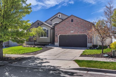 /international/us/4433-w-mankato-st-riverton-ut-110107856892/