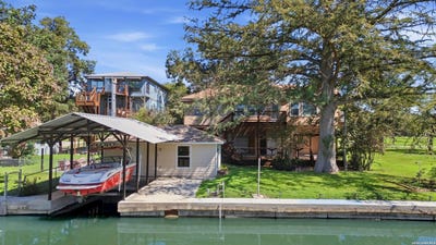 /international/us/124-lakeside-dr-seguin-tx-110120622396/