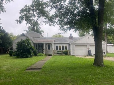 /international/us/209-n-iowa-atwood-il-110101076048/?lang=zh-cn