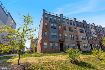 /international/us/44504-wolfhound-square-ashburn-va-110107788182/