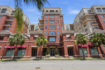 /international/us/150-bee-street-charleston-sc-110109082470/