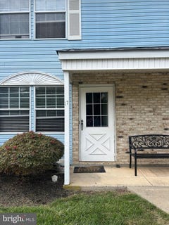 /international/us/82-cliffwood-avenue-cliffwood-nj-110102599179/