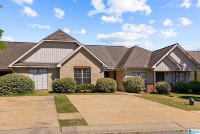 /international/us/528-castlebury-lane-calera-al-110107315540/