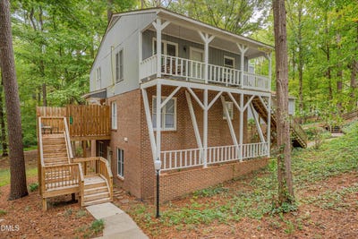 /international/us/119-carmichael-court-cary-nc-110108871924/