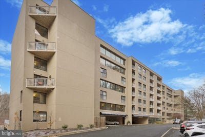 /international/us/1704-unit-n-park-drive-wilmington-de-110104095368/