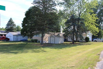 /international/us/3100-pine-drive-sw-stanton-mi-110101135553/
