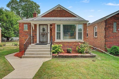 /international/us/14207-s-normal-avenue-riverdale-il-110109989040/