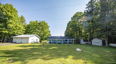 /international/us/161-camp-lake-road-iron-river-mi-110101699668/