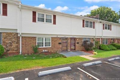 /international/us/3042-wooded-way-jeffersonville-in-110109169563/