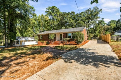/international/us/802-roberdel-road-rockingham-nc-110120556126/