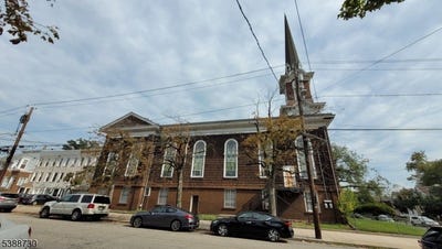 /international/us/757-avenue-c-bayonne-city-nj-110102653159/