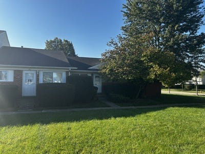 /international/us/415-salem-square-bolingbrook-il-110120761261/