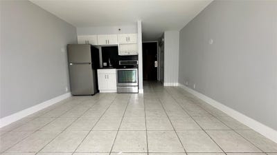 /international/us/16450-nw-2nd-avenue-miami-fl-110107242820/