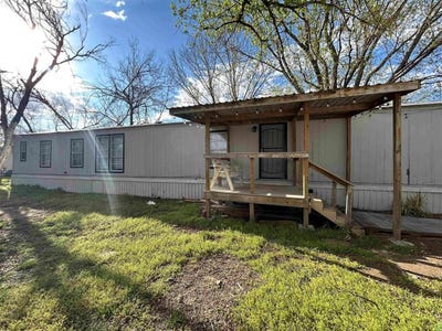 /international/us/1513-east-idlewild-dr-wichita-ks-110106983918/