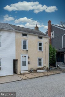 /international/us/218-ann-street-phoenixville-pa-110109988853/
