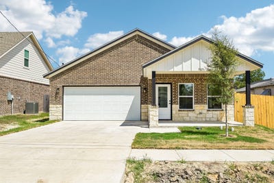 /international/us/305-campbell-street-terrell-tx-110110192823/