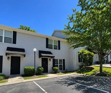 /international/us/1126-maple-tree-lane-chattanooga-tn-110105413370/