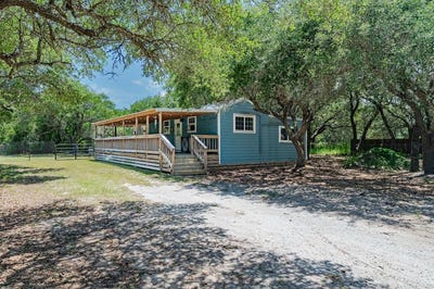 /international/us/1292-myrtle-st-fulton-tx-110100517860/