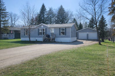 /international/us/114-pine-street-nw-new-london-mn-110107465340/