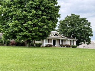 /international/us/7212-nashville-road-bowling-green-ky-110108796585/