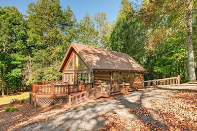/international/us/920-cascade-trail-fancy-gap-va-110120516193/