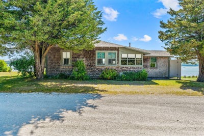 /international/us/150-old-state-highway-eastham-ma-110100658642/