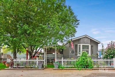 /international/us/4030-river-resort-drive-lot-6-homedale-id-110109990131/