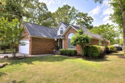 /international/us/256-ridge-lake-drive-manning-sc-110099515263/
