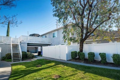 /international/us/20707-dot-street-saugus-ca-110097642873/