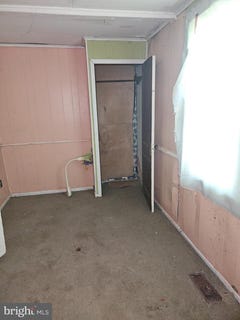 /international/us/2056-grants-hill-church-montross-va-110098684591/?lang=en