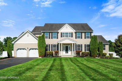 /international/us/10-rolling-meadows-court-upper-freehold-nj-110100531577/
