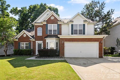 /international/us/3708-leela-palace-way-fort-mill-sc-110108572716/