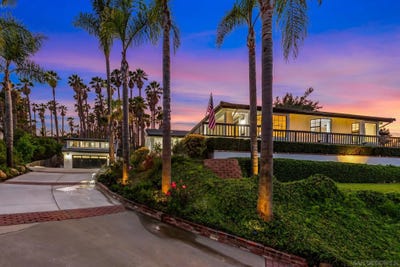 /international/us/1677-s-hill-ave-fallbrook-ca-110100993931/