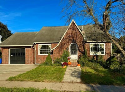 /international/us/66-matthews-street-binghamton-ny-110120019106/