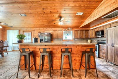 /international/us/625-county-road-4735-cumby-tx-110108881907/