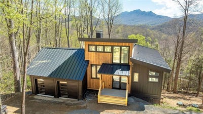 /international/us/63-two-hawks-lane-linville-nc-110107227685/