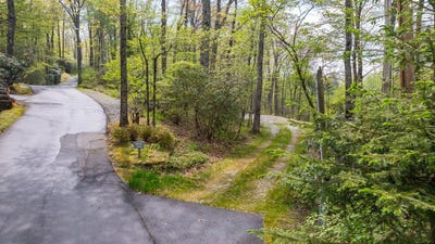 /international/us/376-heaton-forest-lot-wh-18-cashiers-nc-110107629778/