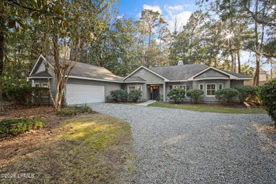 /international/us/1-wild-magnolia-lane-okatie-sc-110105267454/