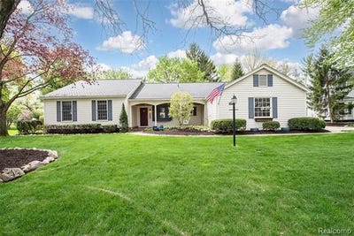 /international/us/20489-lexington-boulevard-northville-mi-110108074863/