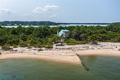 /international/us/1098-tranquility-road-reedville-va-110109806944/