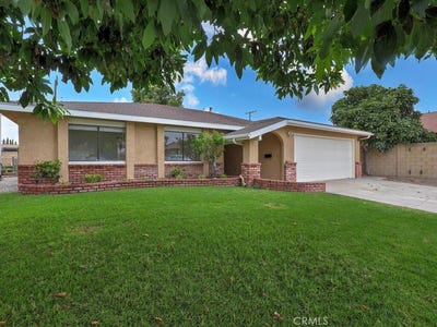 /international/us/13401-shooting-star-circle-westminster-ca-110100917230/