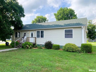 /international/us/156-w-adams-street-greenview-il-110101027467/