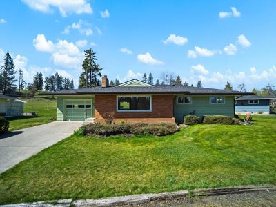 /international/us/218-s-river-st-rockford-wa-110107656331/